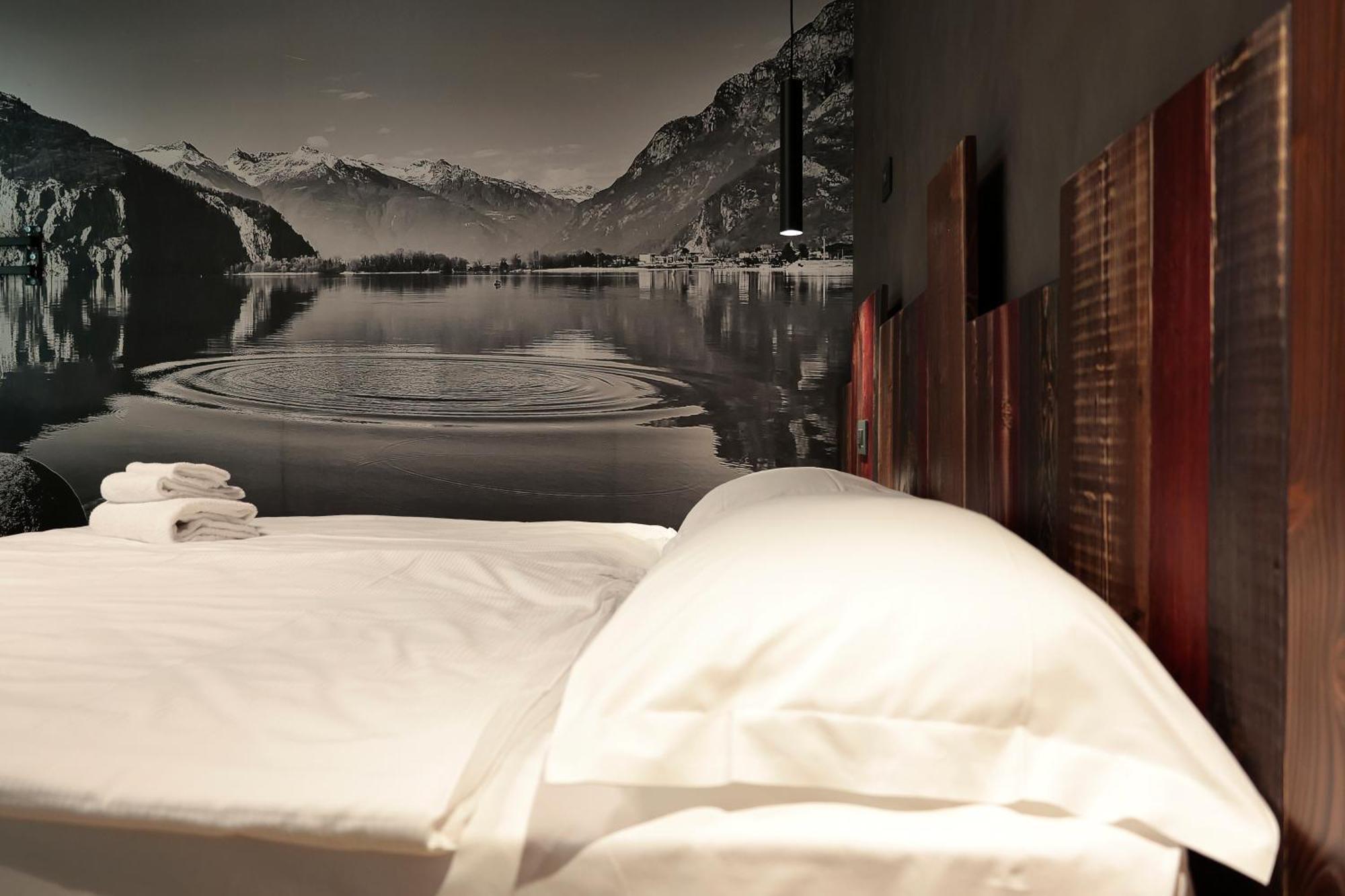 Hotel Crimea Wine Chiavenna